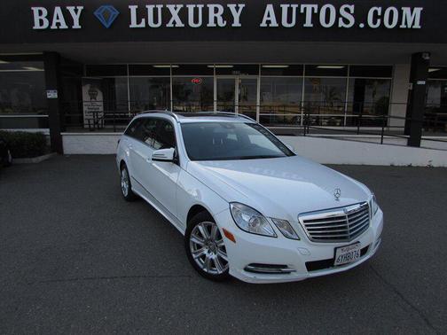 Polar White 2013 Mercedes-Benz E-Class 4MATIC