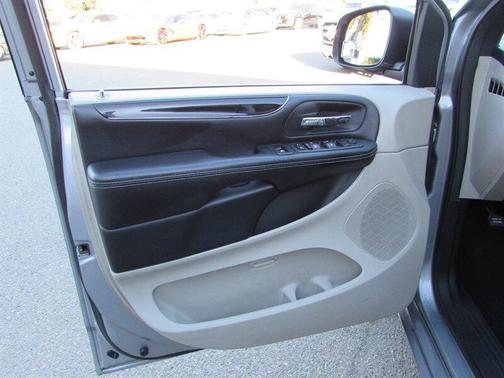 Billet Clearcoat 2019 Dodge Grand Caravan SXT