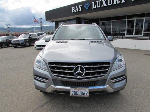 Iridium Silver Metallic 2013 Mercedes-Benz M-Class 4MATIC