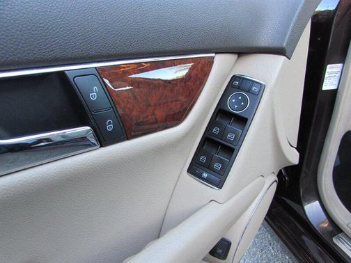 Brown 2011 Mercedes-Benz C-Class Luxury