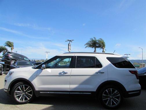 Platinum Dune Metallic Tri-Coat 2018 Ford Explorer Platinum
