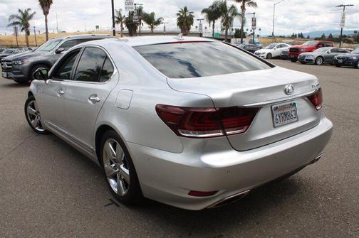 Liquid Platinum 2013 Lexus LS 460 Base