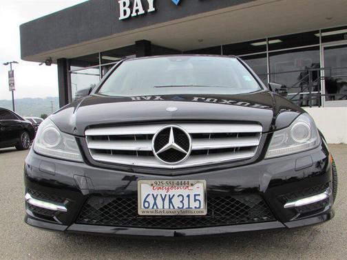 Black 2013 Mercedes-Benz C-Class C 300 4MATIC Luxury