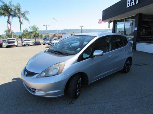 Alabaster Silver Metallic 2013 Honda Fit Base