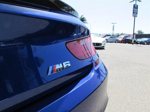 San Marino Blue Metallic 2012 BMW M6 Base