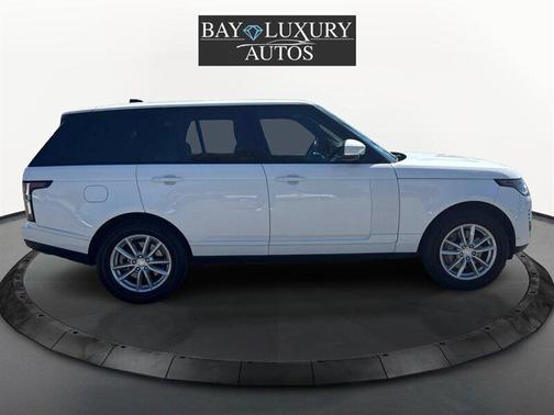 Fuji White 2020 Land Rover Range Rover Base