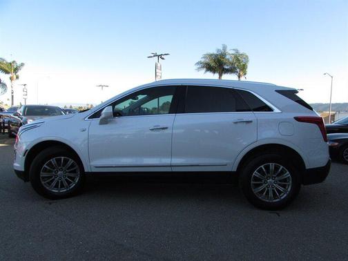 Crystal White Tricoat 2019 Cadillac XT5 Luxury