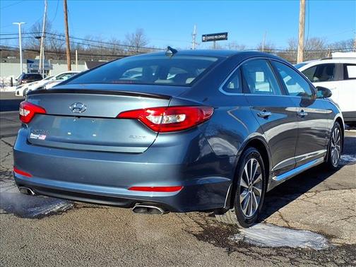 2016 Hyundai SONATA Sport