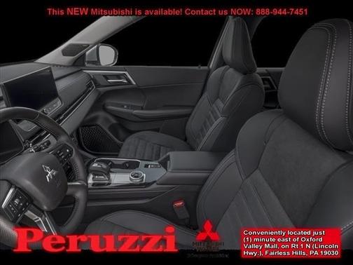White Diamond 2026 Mitsubishi Outlander SE
