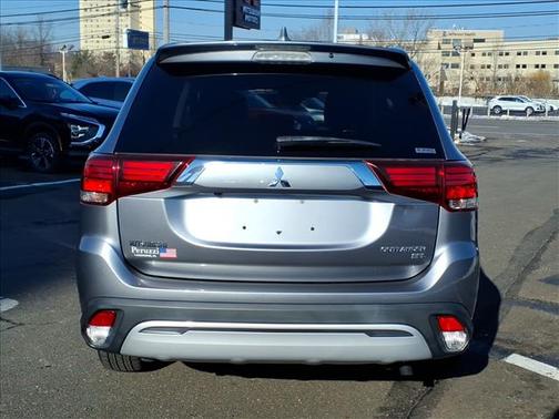 2019 Mitsubishi Outlander SE