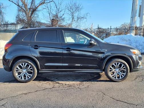 2017 Mitsubishi Outlander Sport 2.0 LE