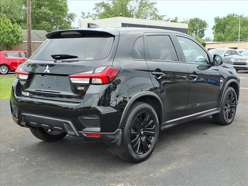 Black 2025 Mitsubishi Outlander Sport 2.0 LE