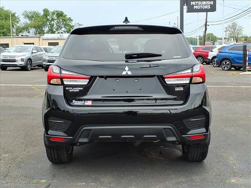 Black 2025 Mitsubishi Outlander Sport 2.0 LE