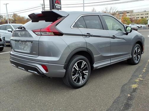 2023 Mitsubishi Eclipse Cross SE