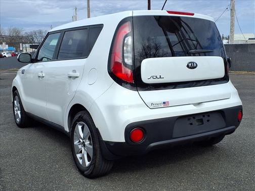 2017 Kia Soul Base