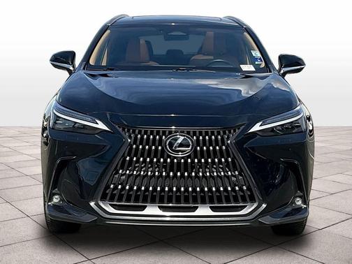 2022 Lexus NX 450h+ Luxury