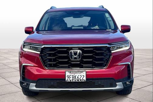 2023 Honda Pilot Touring 8-Passenger