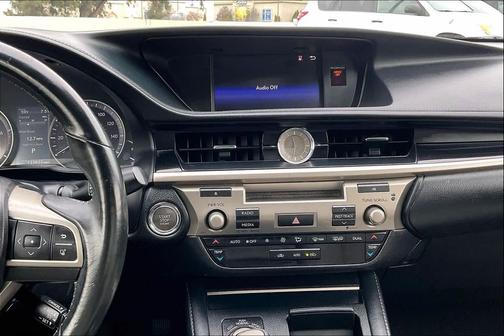 2016 Lexus ES 350 Base