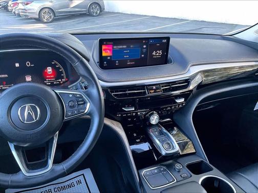2024 Acura MDX Standard