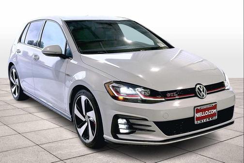 2020 Volkswagen Golf GTI 2.0T SE DSG