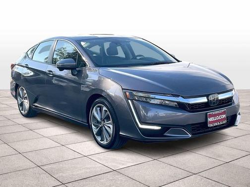 Modern Steel Metallic 2018 Honda Clarity Plug-In Hybrid Base