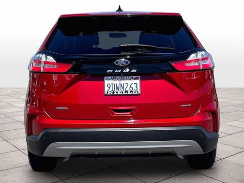 Rapid Red Metallic Tinted Clearcoat 2022 Ford Edge SEL