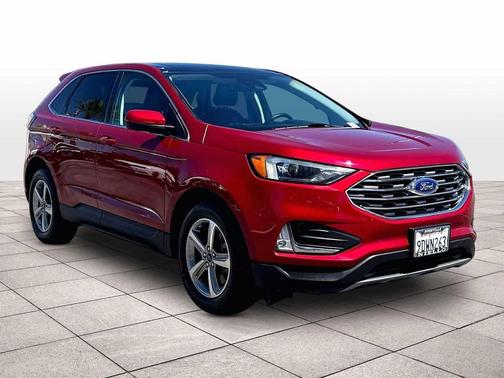 Rapid Red Metallic Tinted Clearcoat 2022 Ford Edge SEL