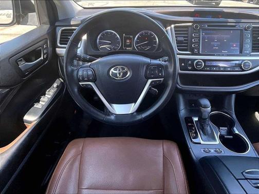 Shoreline Blue Pearl 2018 Toyota Highlander Limited Platinum