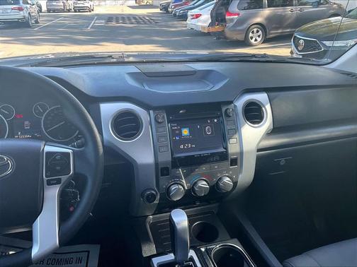 2016 Toyota Tundra SR5