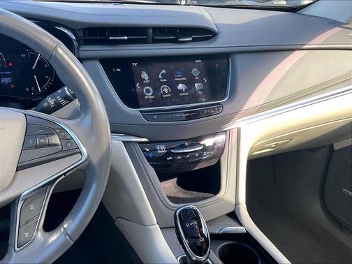 Dark Mocha Metallic 2019 Cadillac XT5 Premium Luxury