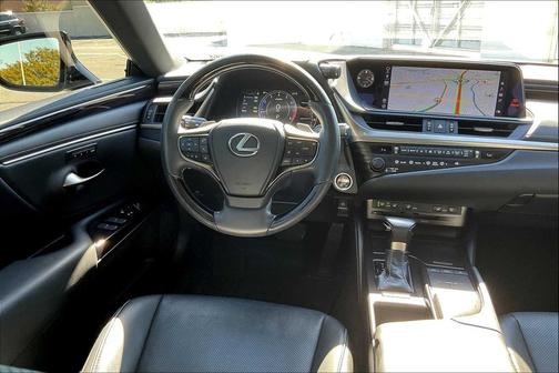 2019 Lexus ES 350 Base
