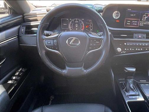 Iridium 2022 Lexus ES 350 Base