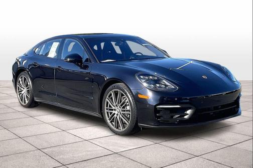 2021 Porsche Panamera RWD
