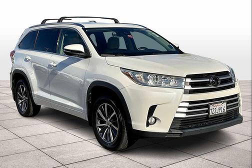 2017 Toyota Highlander XLE