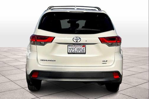 2017 Toyota Highlander XLE