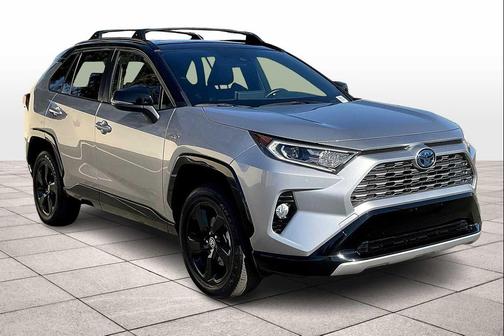 2021 Toyota RAV4 Hybrid SE