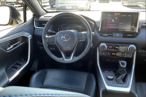 2021 Toyota RAV4 Hybrid SE