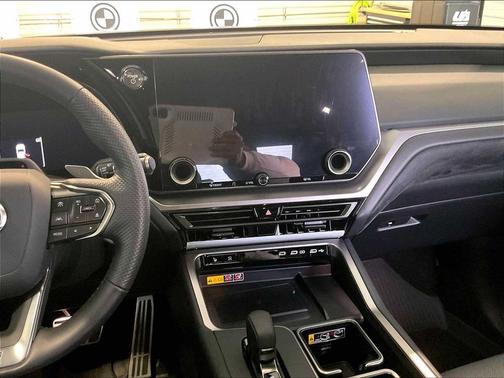 Incognito 2025 Lexus TX 500h F SPORT Premium