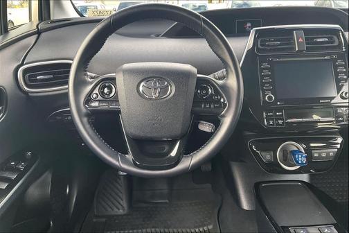 2021 Toyota Prius Prime LE