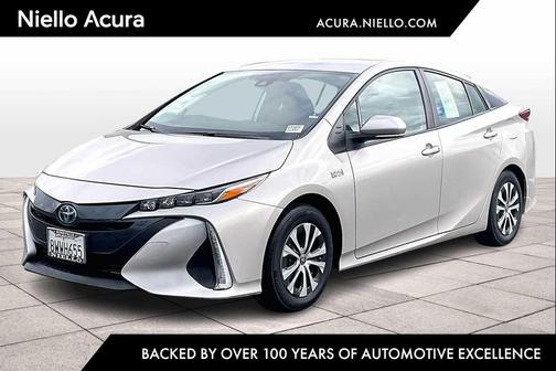 2021 Toyota Prius Prime LE