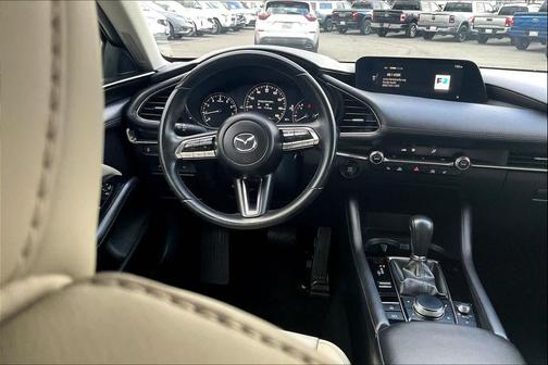 2023 Mazda Mazda3 FWD w/Preferred Package