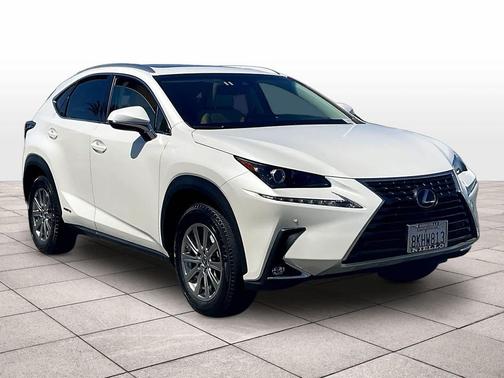 Eminent White Pearl 2019 Lexus NX 300h Base