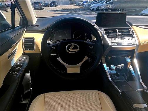 Eminent White Pearl 2019 Lexus NX 300h Base