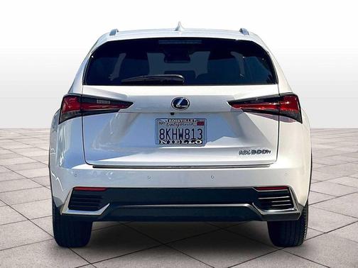 Eminent White Pearl 2019 Lexus NX 300h Base