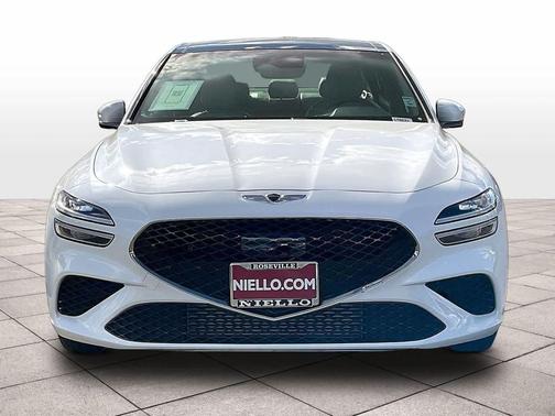 2023 Genesis G70 2.0T RWD