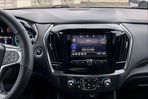 2021 Chevrolet Traverse LT Cloth