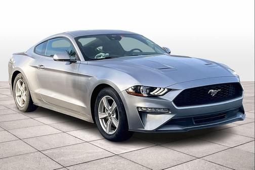 2021 Ford Mustang EcoBoost