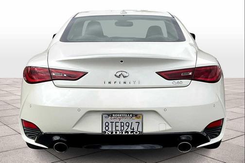 2017 INFINITI Q60 3.0T Premium