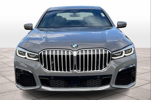 2022 BMW 750 i xDrive