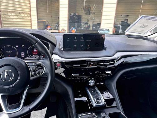 Majestic Black Pearl 2023 Acura MDX Standard